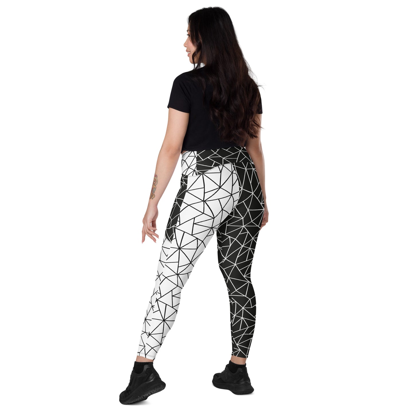 Angular Allure Women's Double Color Leggings With Pockets - FLAKOUT